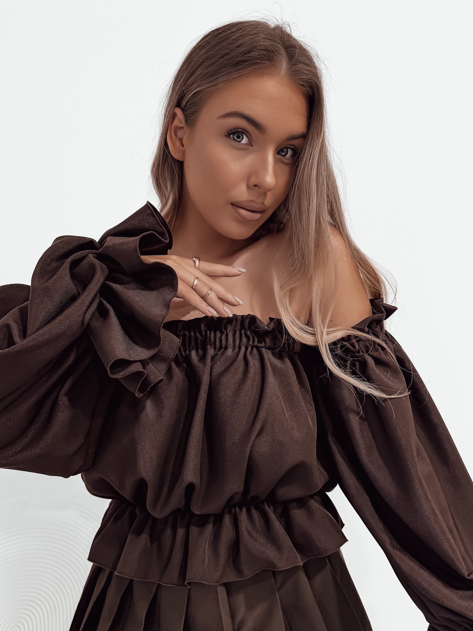 Bluzka hiszpanka Lala czekolada Besquar — polski producent - Lexandra Style